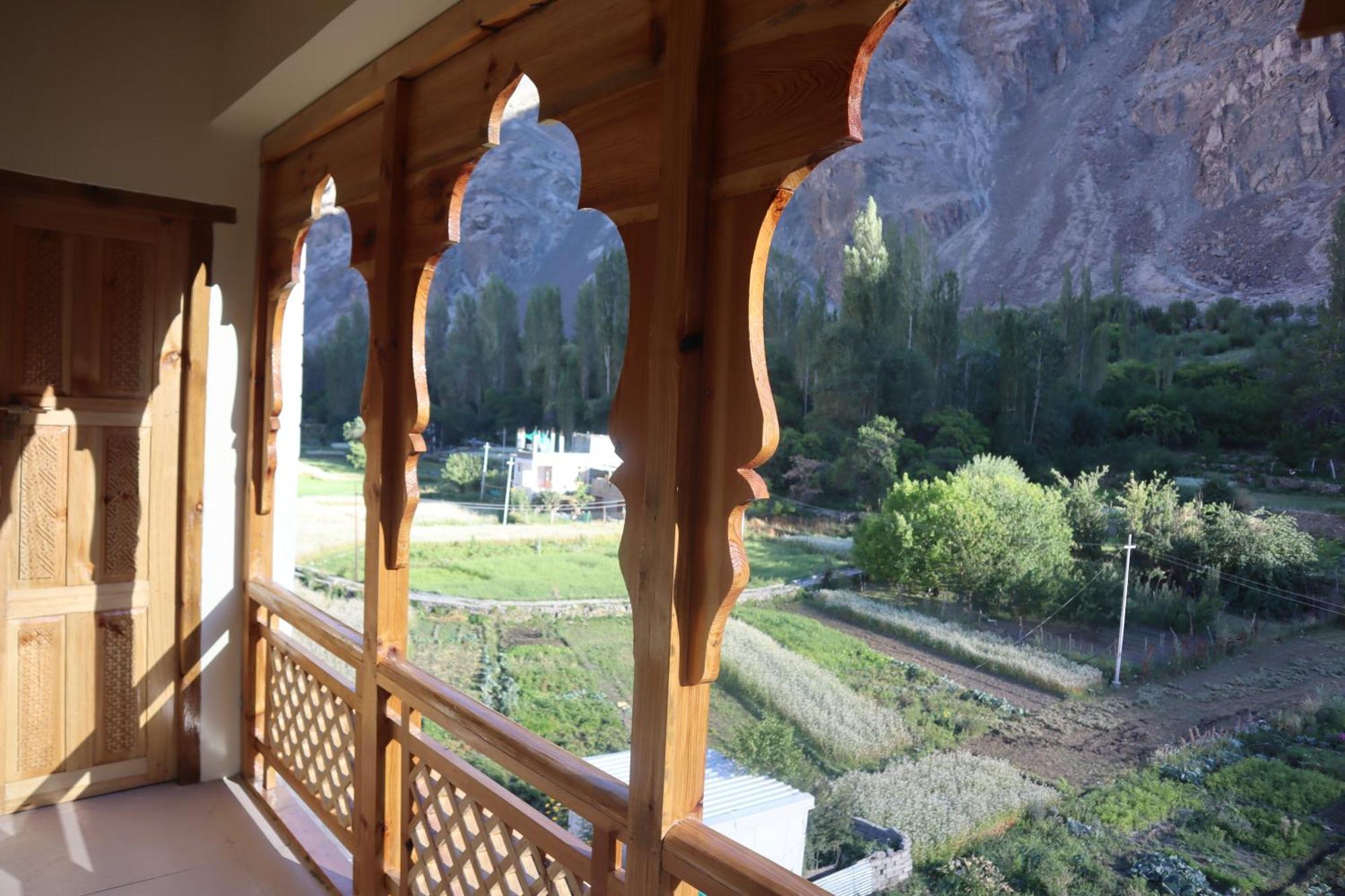 Hotel Duktuk Turtok Exterior photo